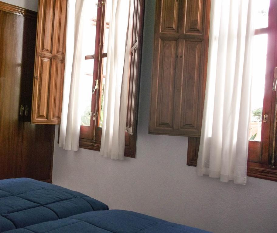 גרנדה Pension Ciudad Navarro Ramos חדר תמונה