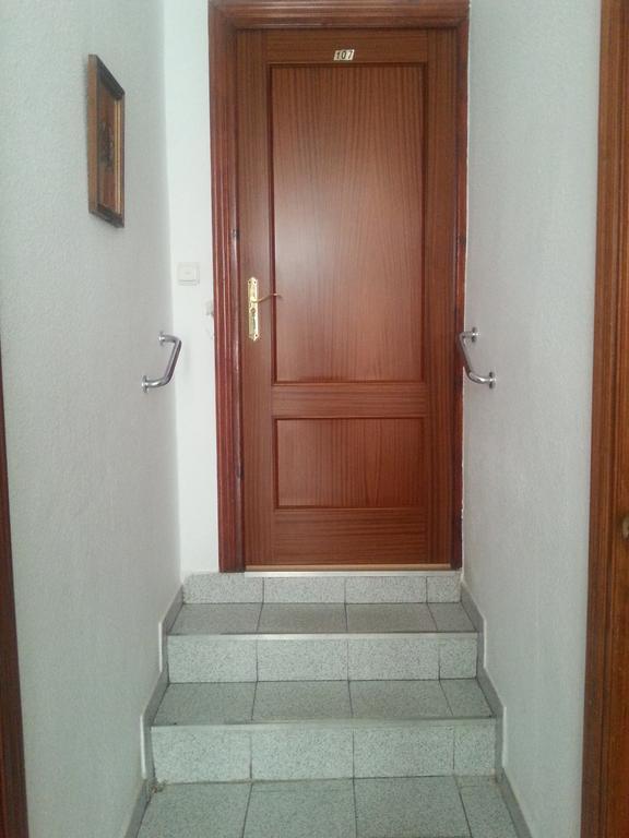 גרנדה Pension Ciudad Navarro Ramos מראה חיצוני תמונה